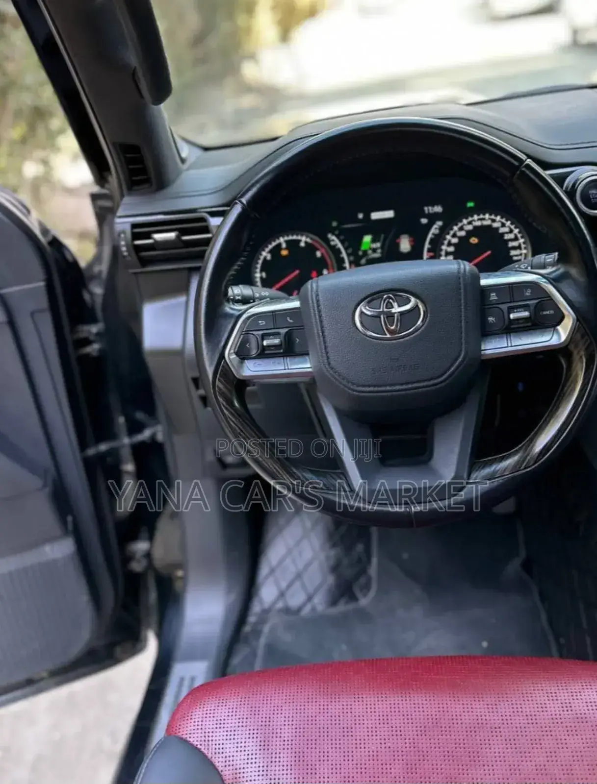Toyota Land Cruiser 2023 Black