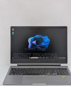 New Laptop HP Omen 15 32GB Intel Core I9 SSD 1T