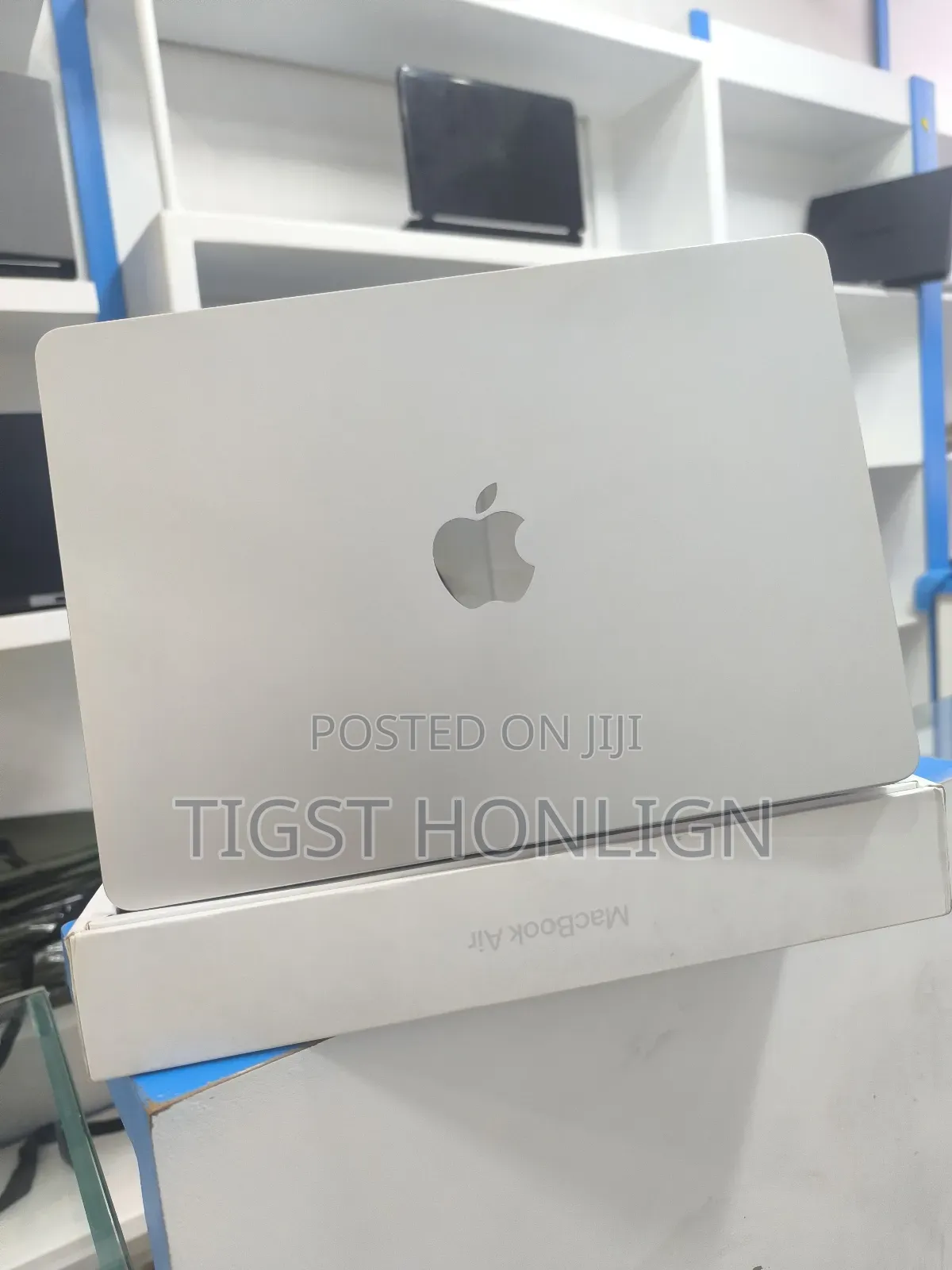 New Laptop Apple MacBook Air 8GB Apple M2 SSD 256GB