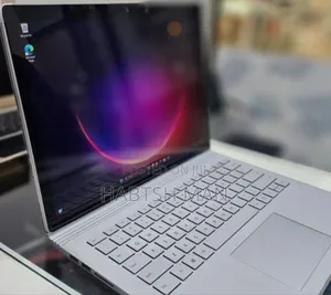 New Laptop Microsoft Surface Book 3 16GB Intel Core I7 SSD 256GB