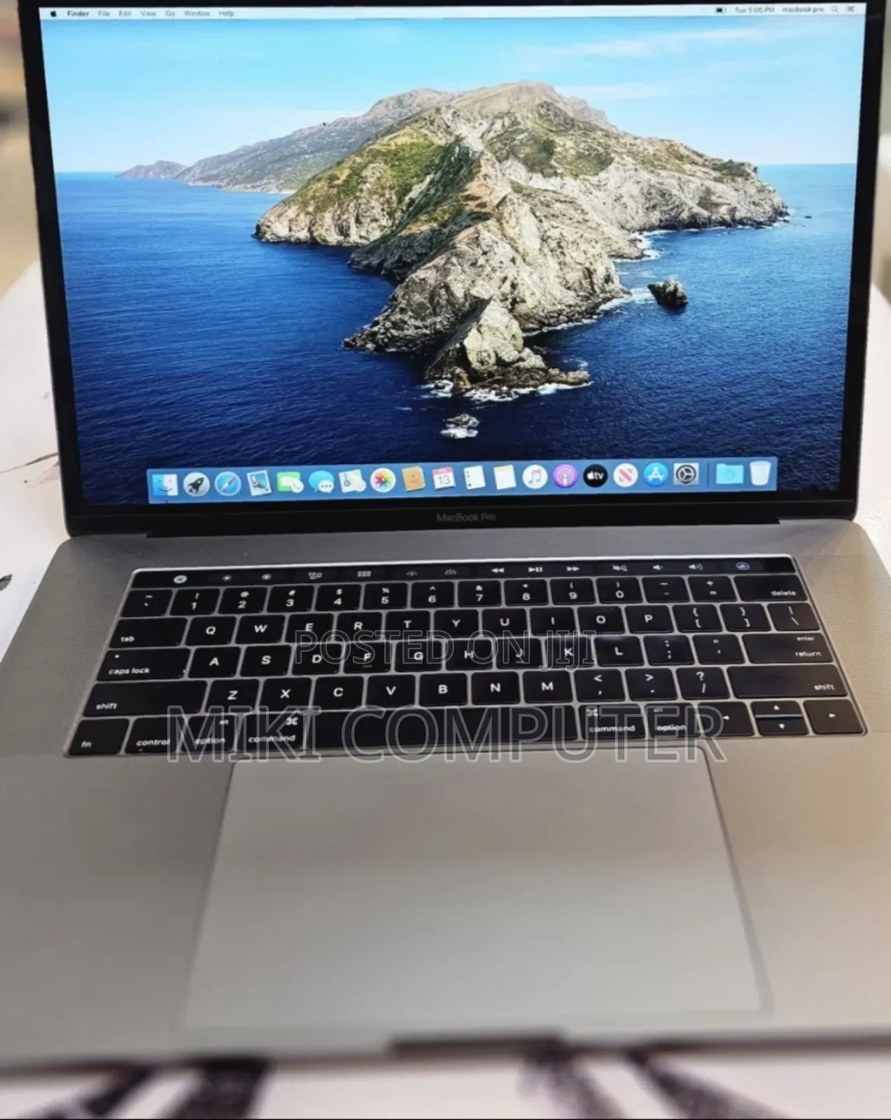 New Laptop Apple MacBook Pro 2016 16GB Intel Core I7 SSD 512GB