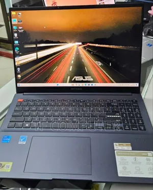 New Laptop Asus VivoBook Pro 15 N580VD 16GB Intel Core I5 SSD 512GB