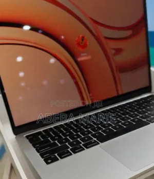 New Laptop Apple MacBook Air 2022 M2 8GB Apple M2 SSD 256GB