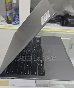 New Laptop Apple MacBook Air 2020 M1 8GB Apple M1 SSD 256GB