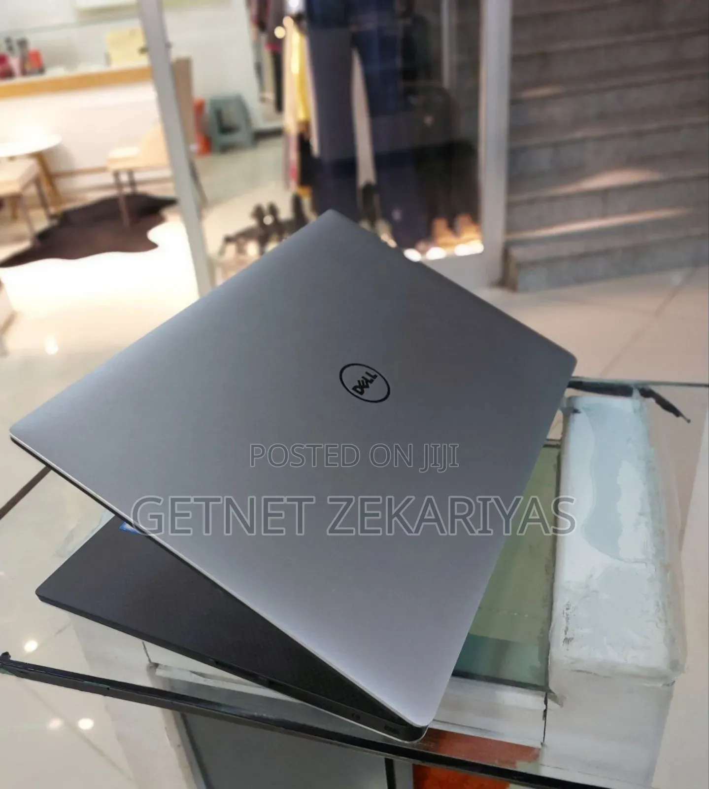 New Laptop Dell Precision 15 7520 16GB Intel Core I7 SSD 512GB