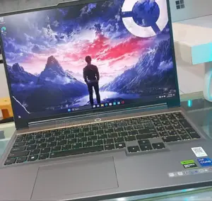 New Laptop Lenovo Legion Y520 24GB Intel Core i7 SSD 1T
