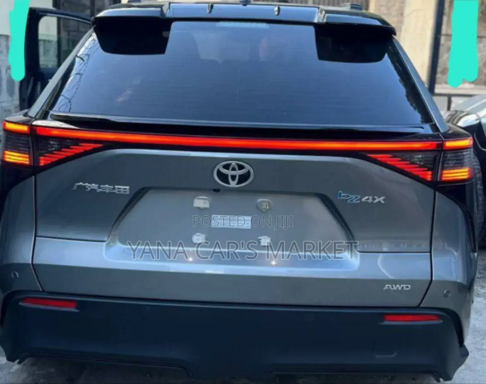 New Toyota bZ4X 2024 Gray