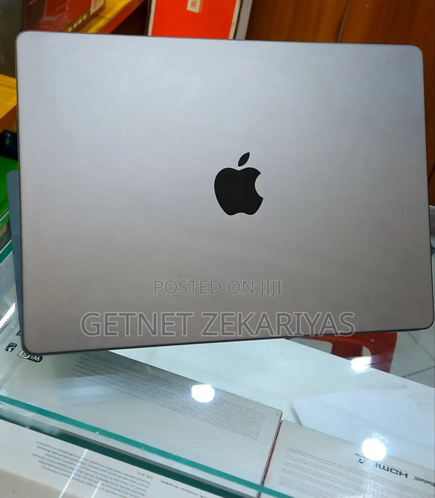 New Apple MacBook Pro 2023 M3 Pro 16-Inch 18GB Apple M3 SSD 512GB