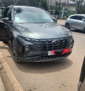 Hyundai Tucson Limited 2022 Green