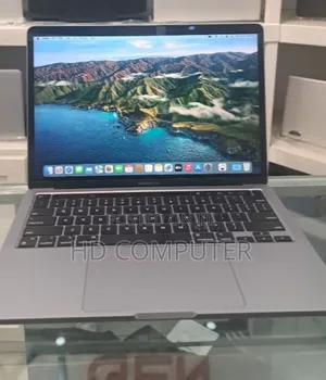 New Laptop Apple MacBook Pro 2019 8GB Intel Core I5 SSD 128GB
