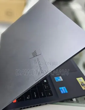 New Laptop Asus VivoBook 15 X505BA 12GB Intel Core I5 SSD 512GB
