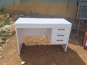 Quality Reading Table