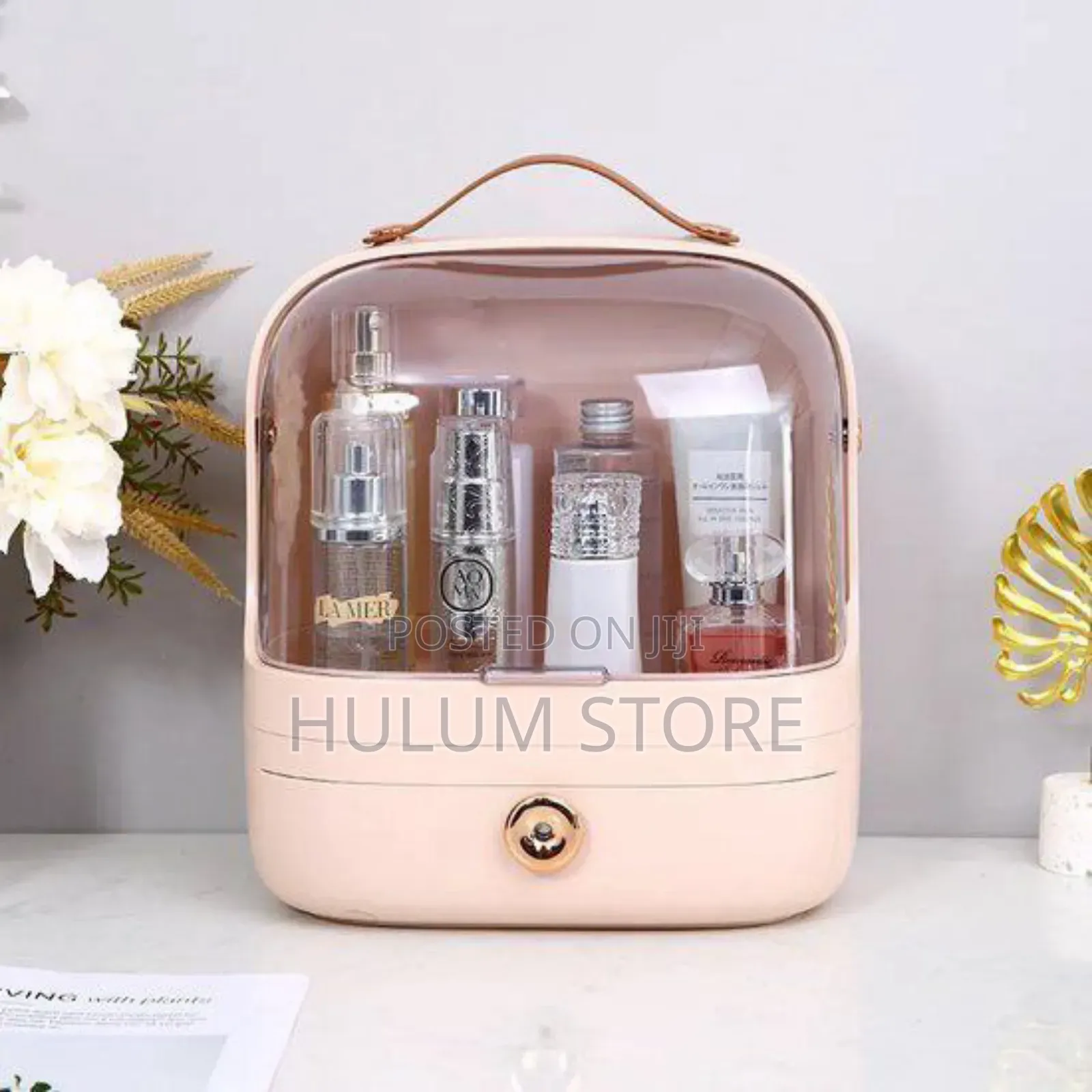 Large Capacity Cosmetic Storage