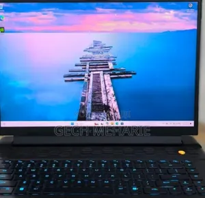 New Laptop Alienware M17x R2 32GB Intel Core I9 SSD 1T