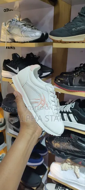 "Good Quality Jazz Tiger Brand Shoes"