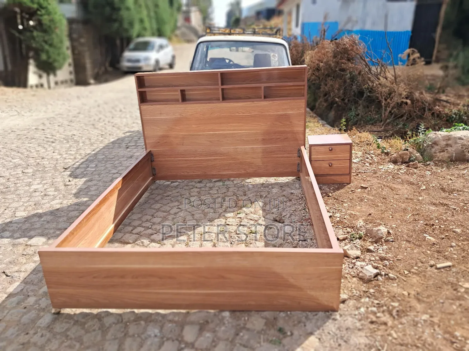 Laminated Bed