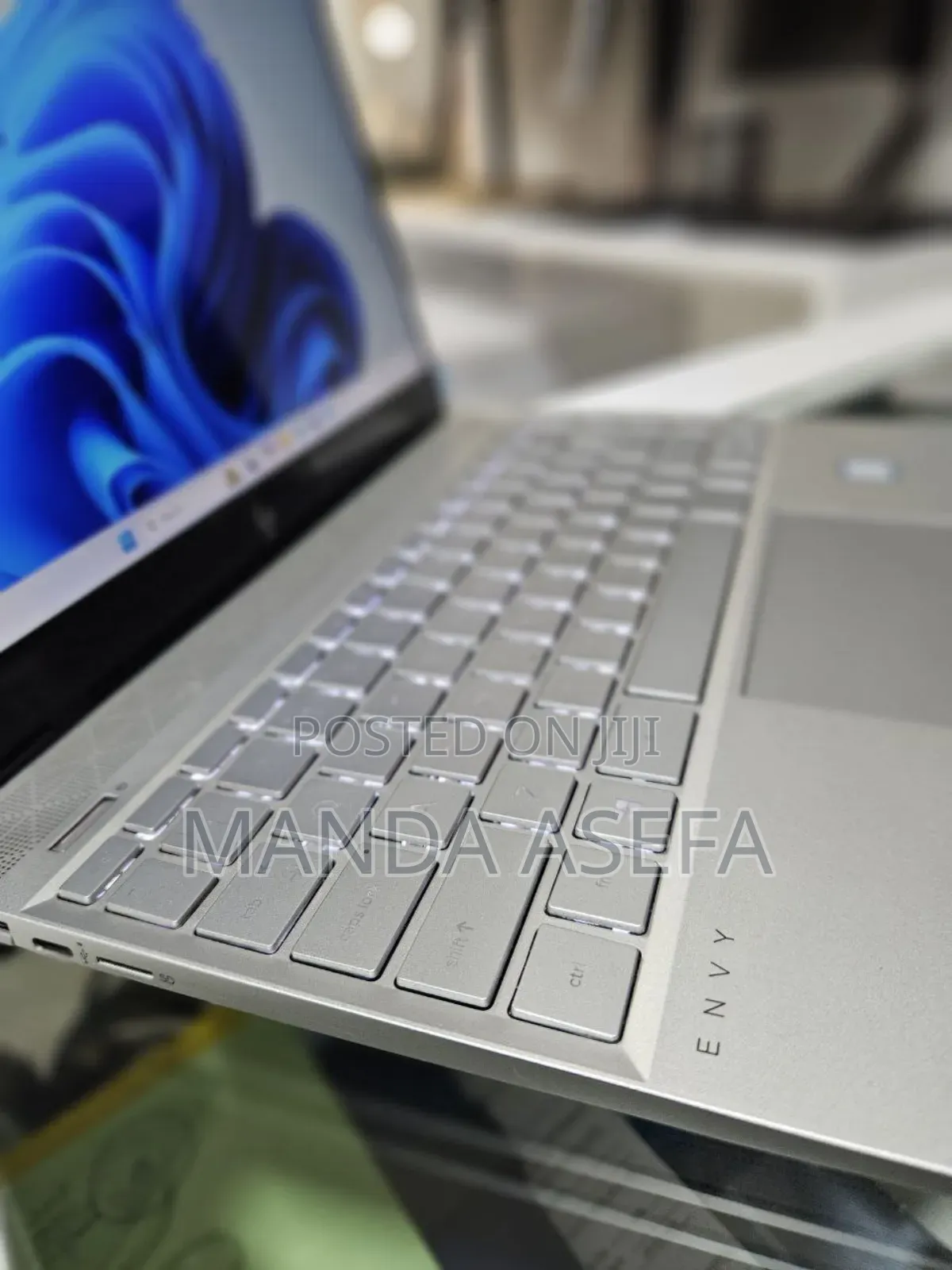 New Laptop HP Envy 14 8GB Intel Core I5 SSD 512GB