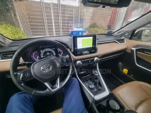 Toyota RAV4 2020 White