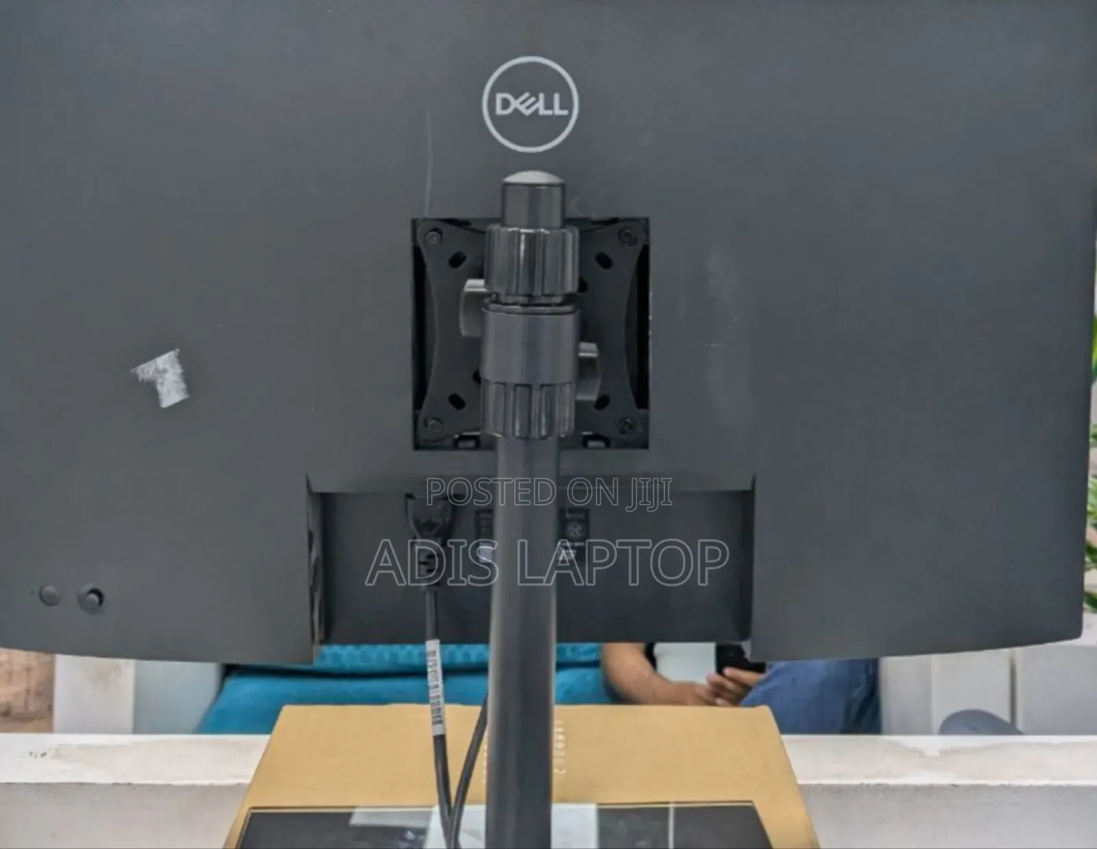 New Dell 27 Inchi