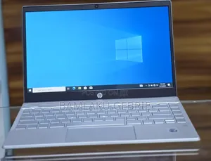 New Laptop HP Pavilion 15 8GB Intel Core I5 SSD 256GB