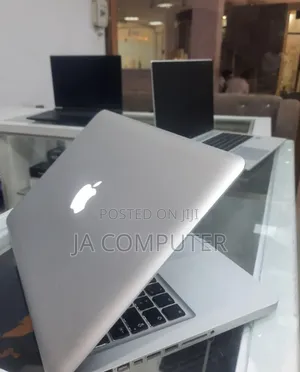 New Laptop Apple MacBook Pro 2012 8GB Intel Core I5 SSD 128GB