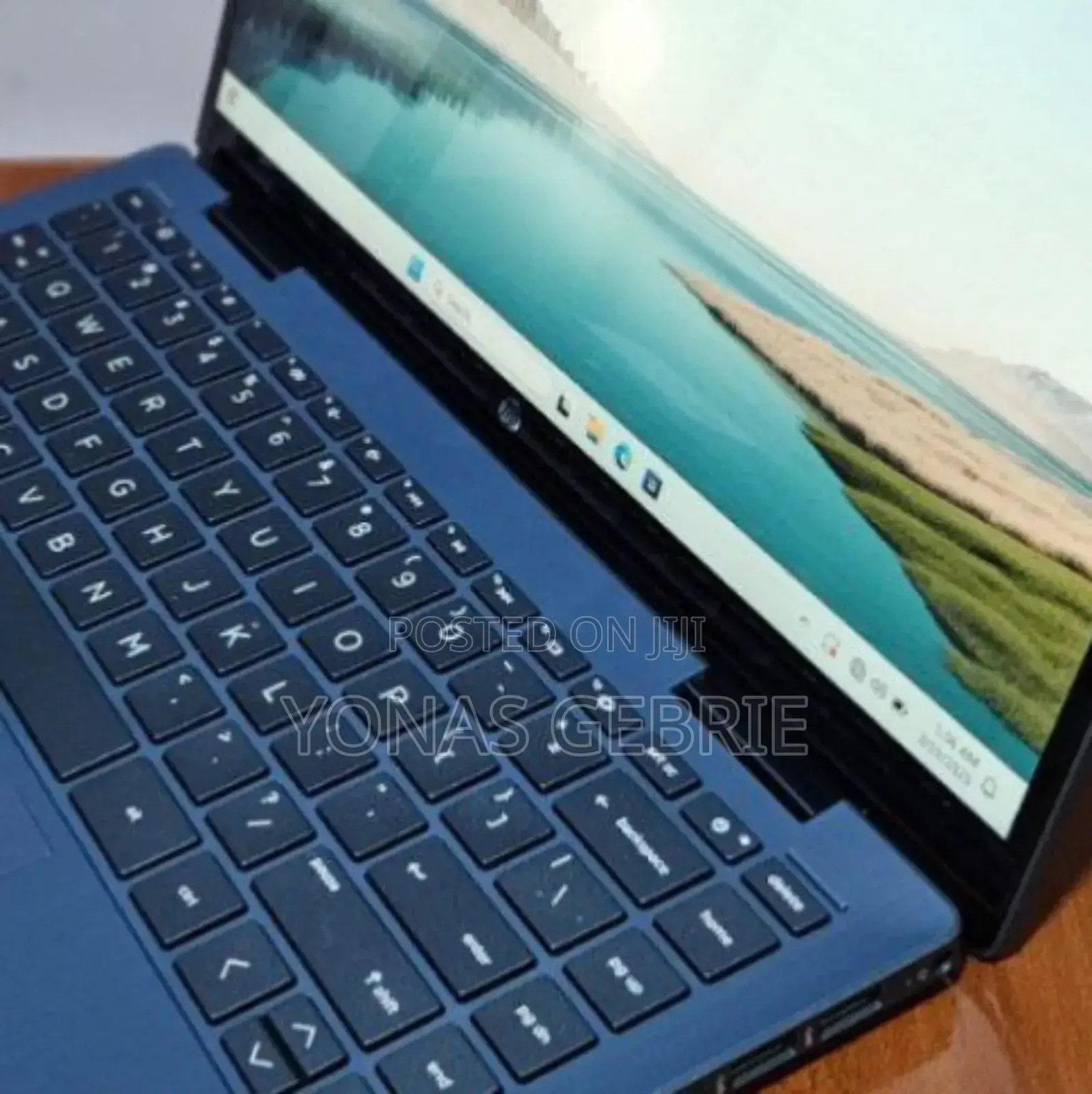 New Laptop HP Pavilion X360 8GB Intel Core I3 SSD 256GB