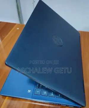New Laptop HP Pavilion 15 8GB Intel Core M3 SSD 256GB