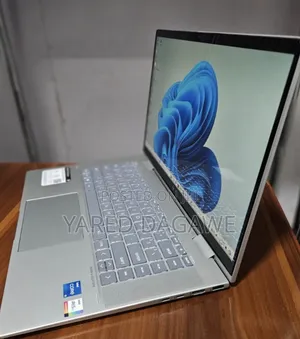 New Laptop HP Envy X360 8GB Intel Core I5 SSD 512GB