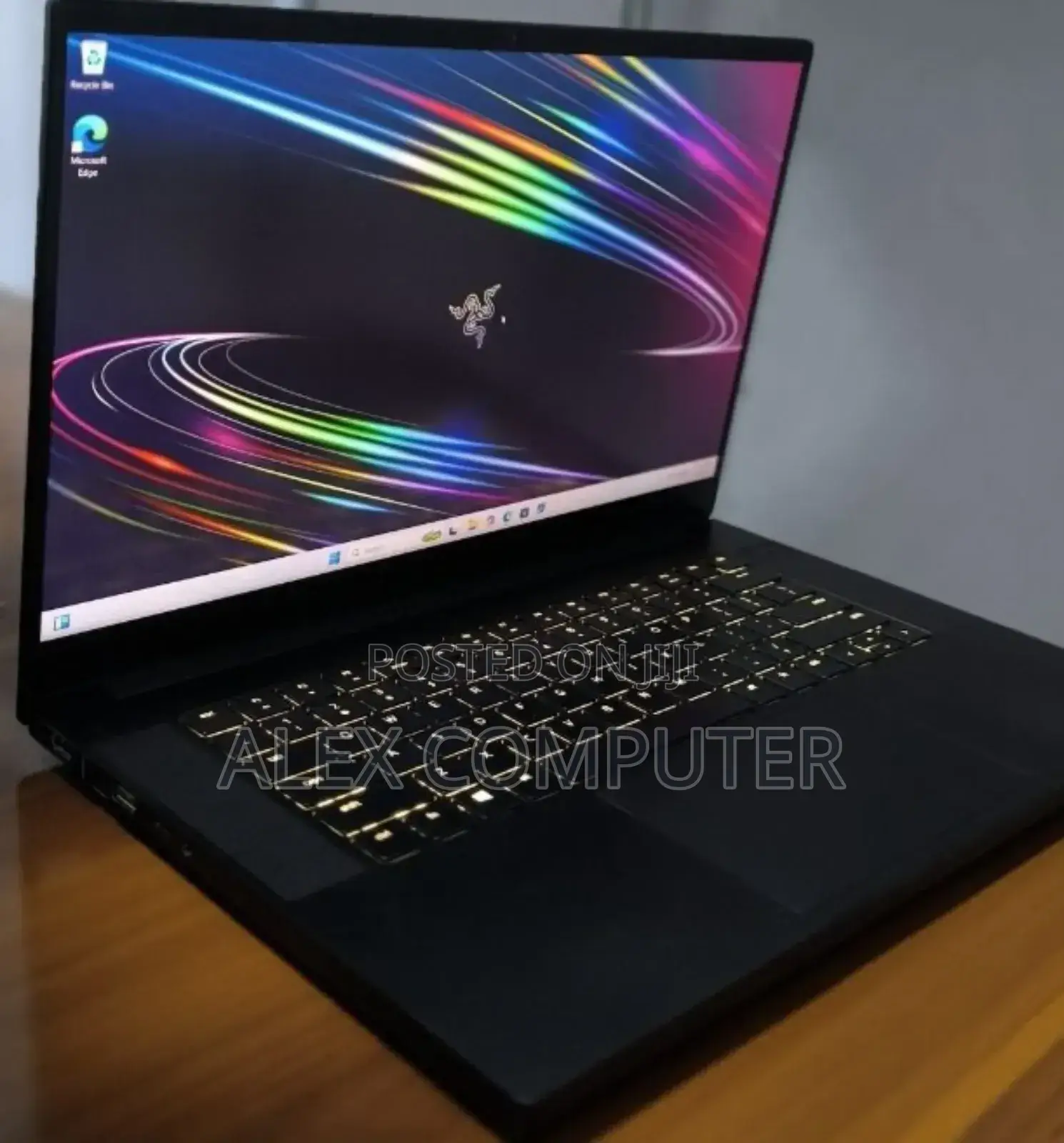 New Laptop Razer Blade 16GB Intel Core I7 SSD 1T
