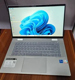 New Laptop HP Envy X360 8GB Intel Core I5 SSD 512GB