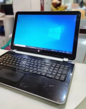 Laptop HP Pavilion 15 8GB AMD A10 HDD 1T