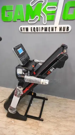 በቤቶ ስፖርት እንቅስቃሴ የሚያሰሮት ዘመናዊ Miracle Fitness የመሮጫ ማሽን