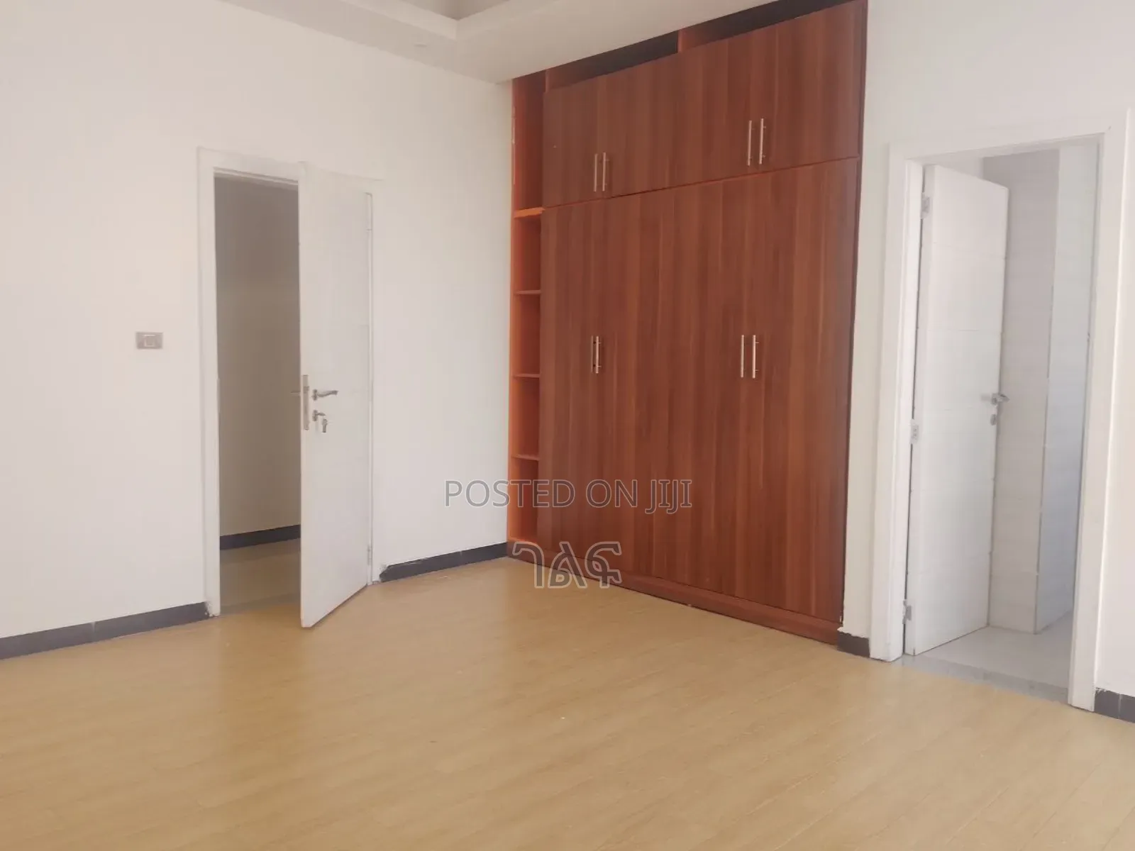 3bdrm Apartment in "Bulbula /Fully, Bole for sale