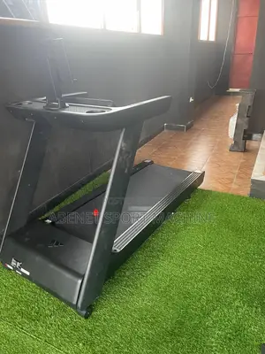New Adidas T23 የቤት መሮጫ ማሽን