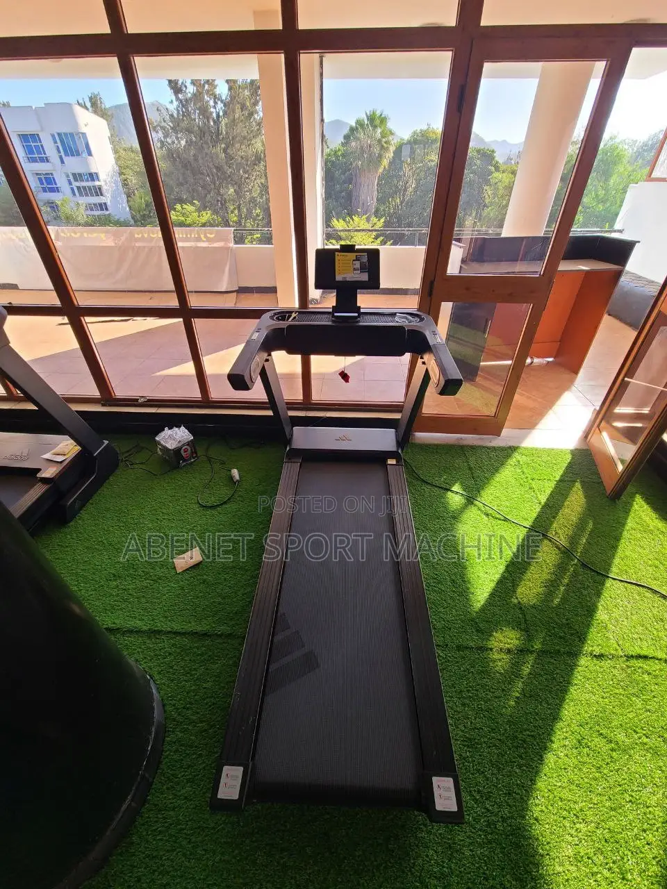Adidas T23 Treadmill