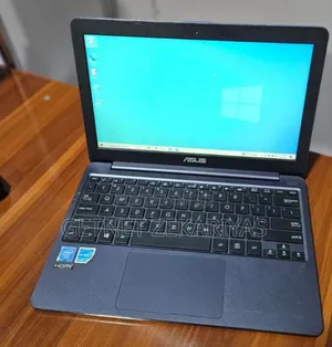 New Laptop Asus VivoBook 15 X505BA 4GB Intel Pentium SSD 32GB