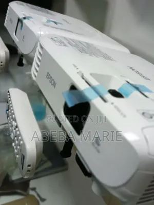 Epson Projector With Bag Remote Model