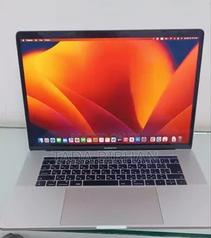 New Laptop Apple MacBook Pro 2017 16GB Intel Core I7 SSD 1T