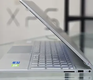 New Laptop HP Envy X360 16GB Intel Core I5 SSD 512GB