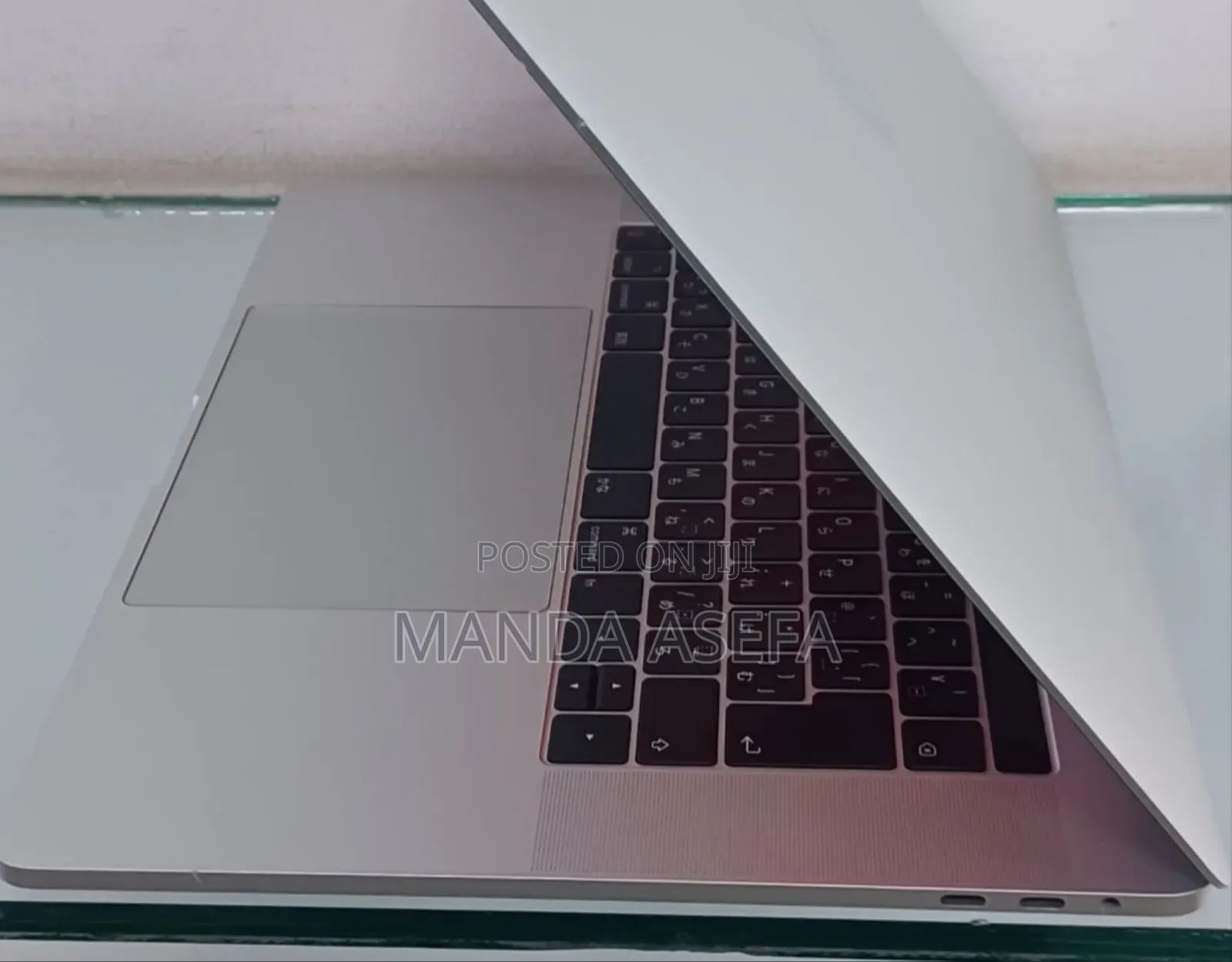 New Laptop Apple MacBook Pro 2017 16GB Intel Core I7 SSD 1T