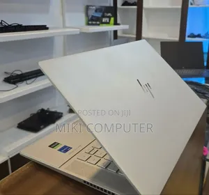 New Laptop HP Envy X360 16GB Intel Core I7 SSD 512GB