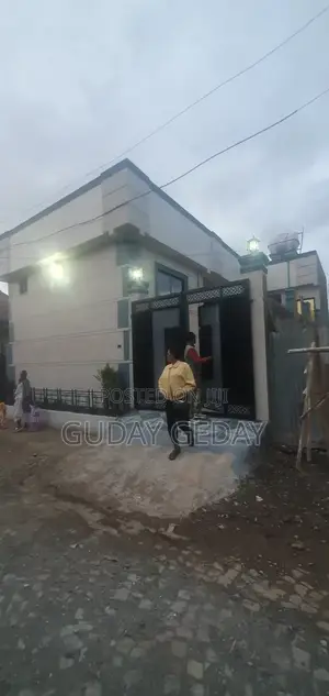 Furnished 4bdrm Villa in Oromia-Finfinne for sale