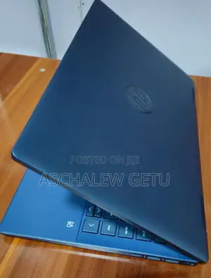 New Laptop HP Pavilion 15 8GB Intel Core I3 SSD 256GB