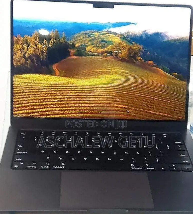 New Laptop Apple MacBook Pro M1 18GB Intel Core I5 SSD 512GB