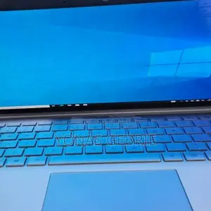 New Laptop Microsoft Surface Book 3 16GB Intel Core i7 SSD 256GB
