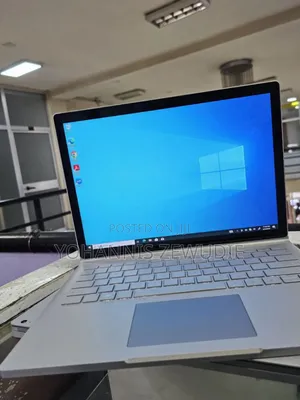 New Laptop Microsoft Surface Book 3 16GB Intel Core I7 SSD 256GB