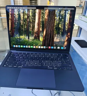 New Laptop Apple MacBook Air 8GB Apple M3 SSD 256GB