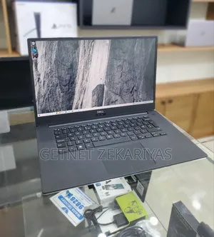 New Laptop Dell Precision 5540 32GB Intel Core I7 SSD 512GB