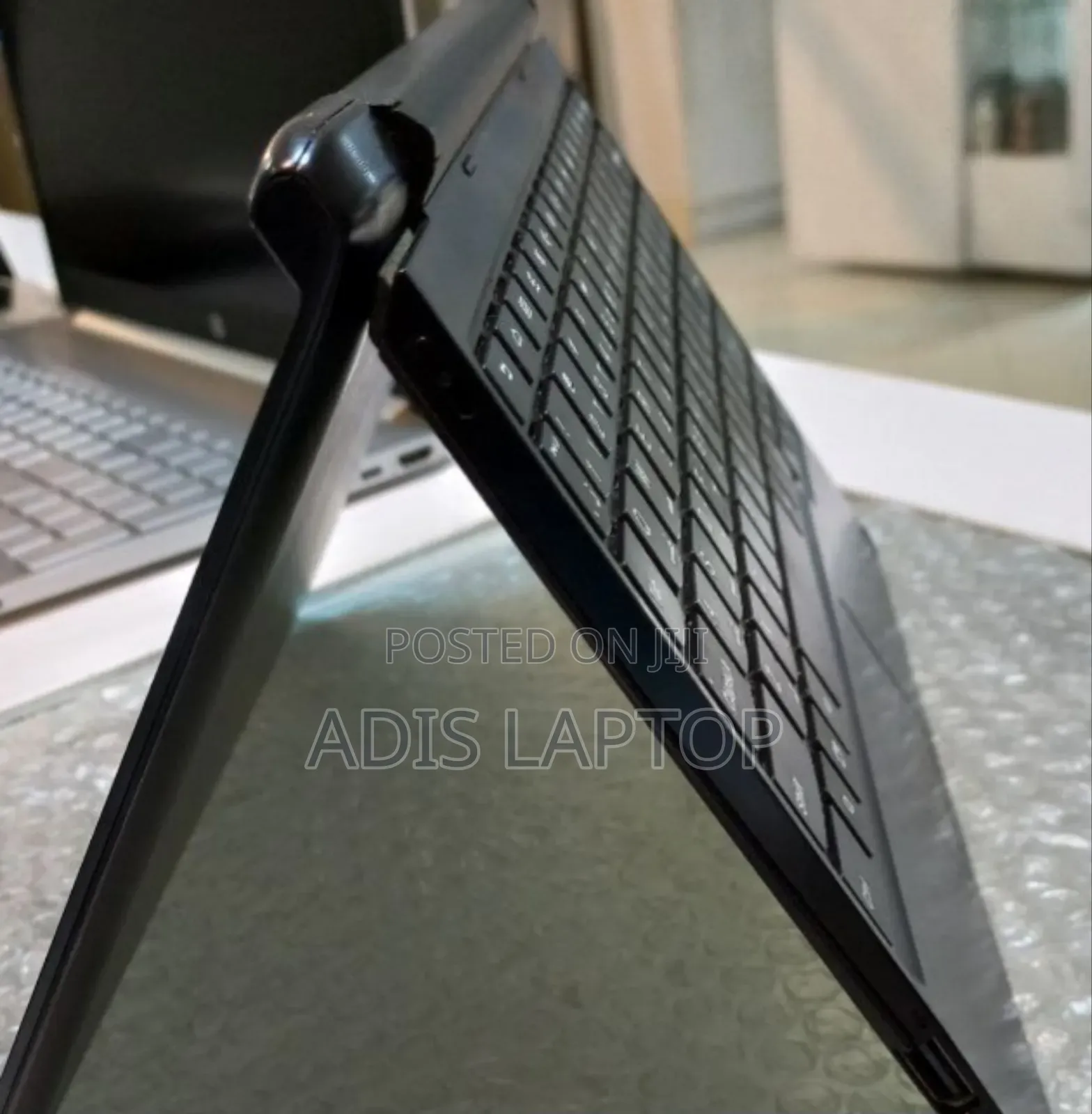 New Lenovo ideapad 16 GB Silver