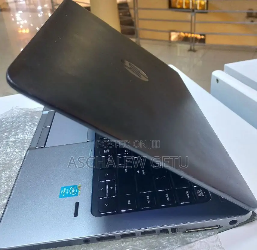 New Laptop HP EliteBook 820 G2 4GB Intel Core I5 HDD 500GB